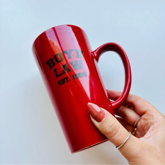 3/$20 VINTAGE Boyd’s Law Y2K 98 Oversize Red Black Tall Ceramic Coffee Mug Cup - Picture 3 of 12